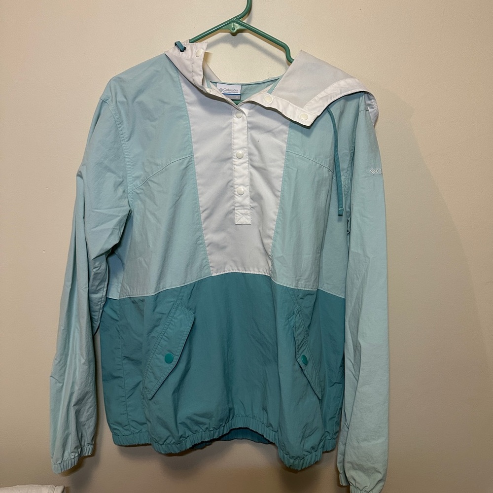 Columbia windbreaker